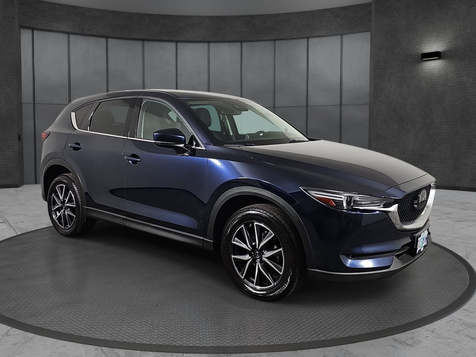 Used 2017 MAZDA CX-5 Grand Touring w/ Premium Package AWD/4WD image 3