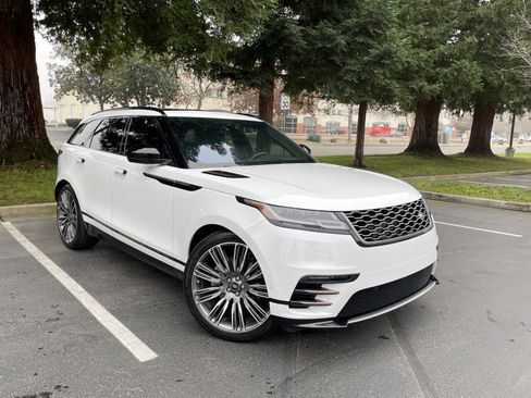Used 2018 Land Rover Range Rover Velar R-Dynamic SE image 1