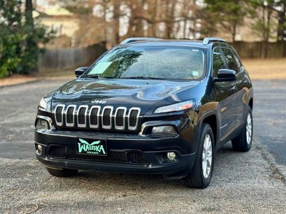 Used 2015 Jeep Cherokee Latitude w/ Comfort/Convenience Group