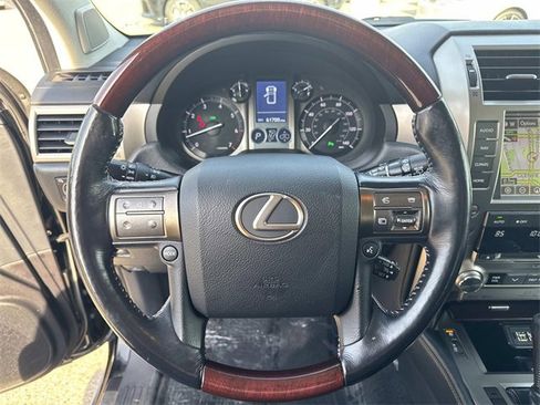 Used 2016 Lexus GX 460 Luxury image 29