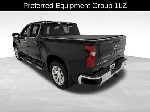Certified 2021 Chevrolet Silverado 1500 LTZ w/ LTZ Premium Package AWD/4WD image 4