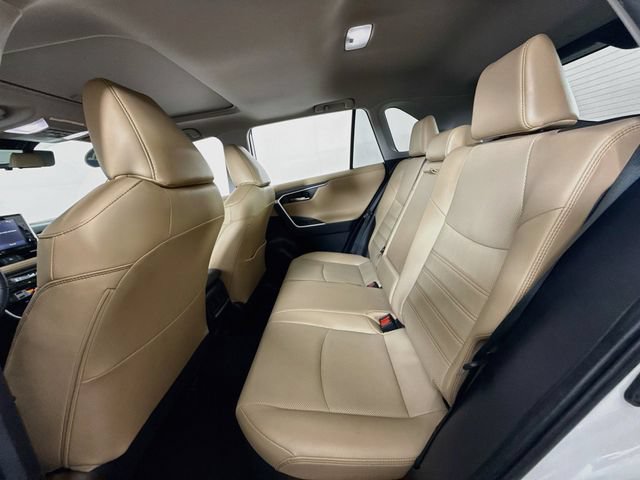 Used 2022 Toyota RAV4 Limited AWD/4WD image 9