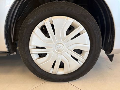 Used 2024 Mitsubishi Mirage ES image 36