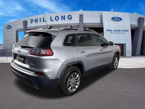 Used 2021 Jeep Cherokee Latitude Lux w/ Comfort/Convenience Group AWD/4WD image 5