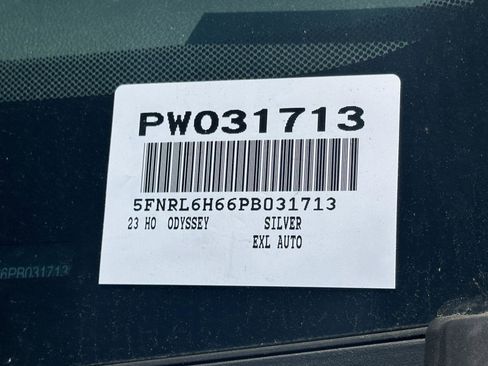Used 2023 Honda Odyssey EX-L image 14