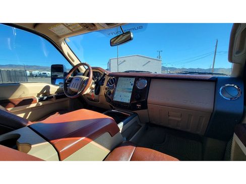 Used 2011 Ford F450 King Ranch w/ King Ranch w/Chrome Pkg image 11