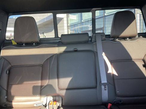 Used 2024 GMC Sierra 1500 Denali w/ Technology Package image 24