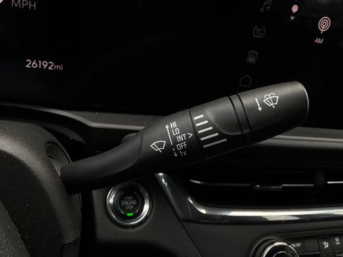 Used 2025 Buick Envista Preferred FWD image 39