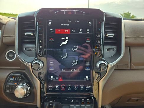 Used 2021 RAM 1500 Laramie AWD/4WD image 21
