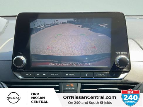 Used 2022 Nissan Altima 2.5 SV FWD image 25
