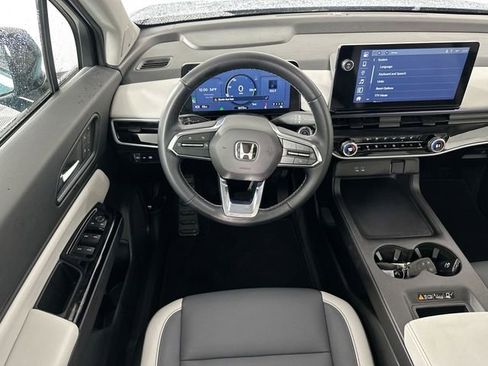 Used 2024 Honda Prologue Touring image 11