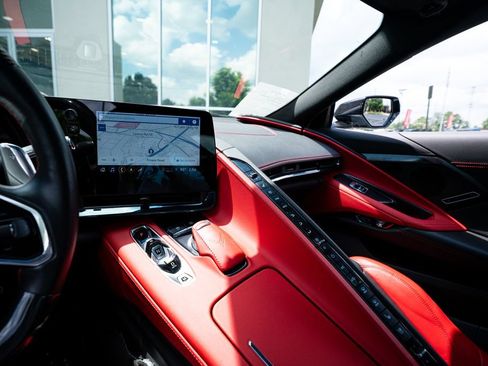 Used 2023 Chevrolet Corvette Stingray Preferred Cpe w/ Z51 Performance Package RWD image 38