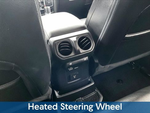 Used 2023 Jeep Wrangler Unlimited Sahara w/ Cold Weather Group AWD/4WD image 11