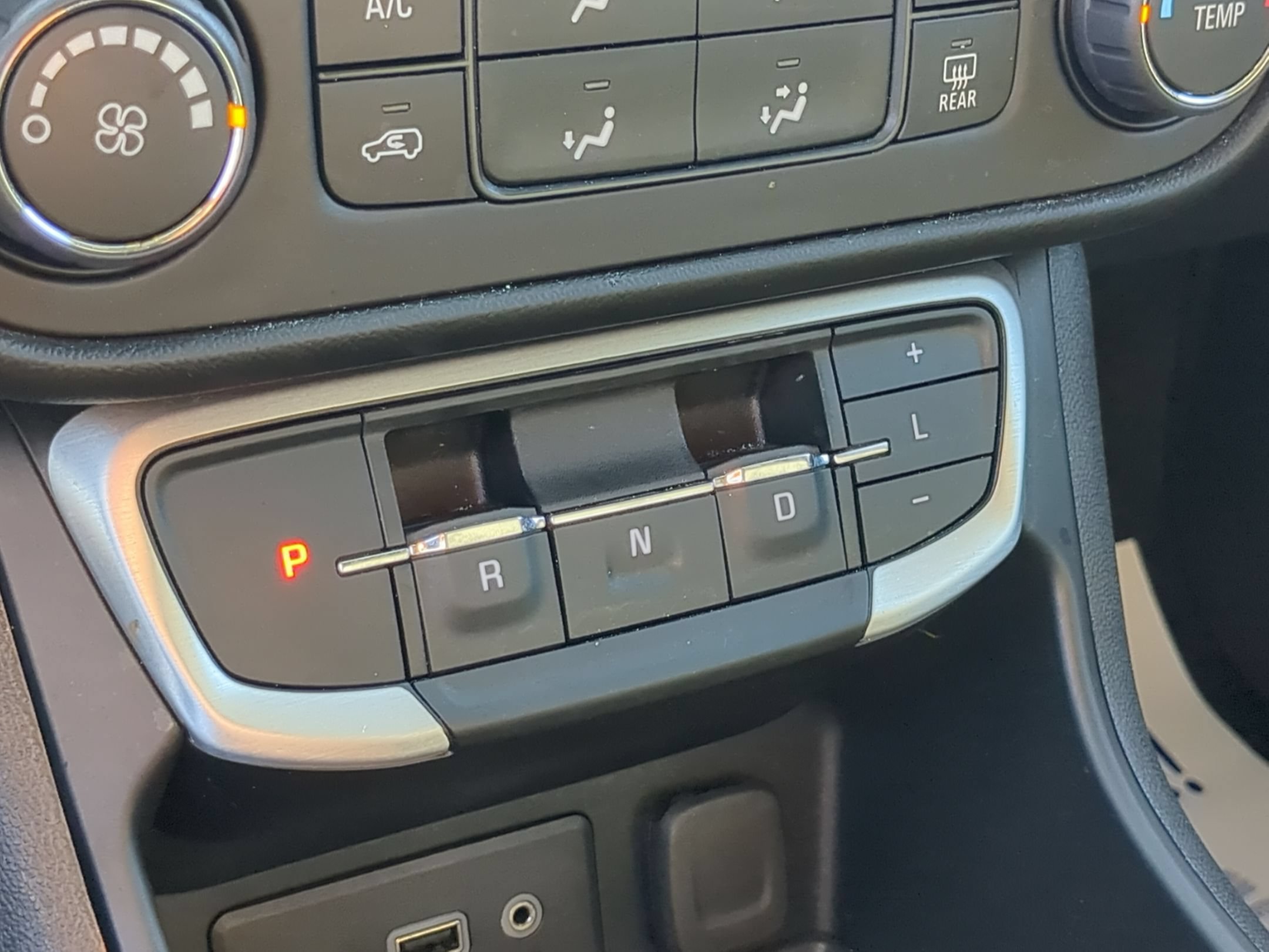 Certified 2023 GMC Terrain SLE FWD image 14