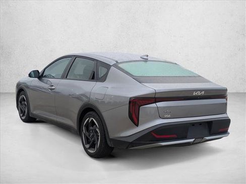Used 2025 Kia K4 EX FWD image 5