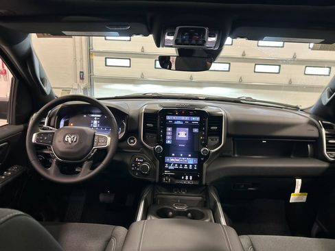 New 2026 RAM 1500 Big Horn AWD/4WD image 29