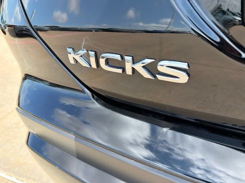 Used 2025 Nissan Kicks Play S FWD image 10