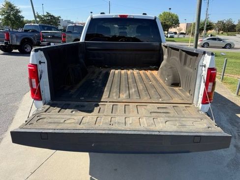 Used 2021 Ford F150 XLT w/ Equipment Group 301A Mid RWD image 9