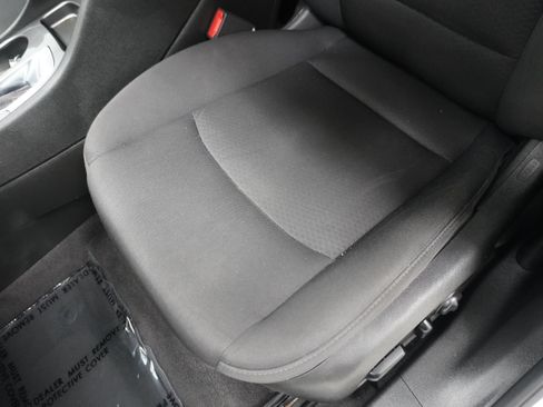 Used 2021 Chevrolet Malibu RS FWD image 12