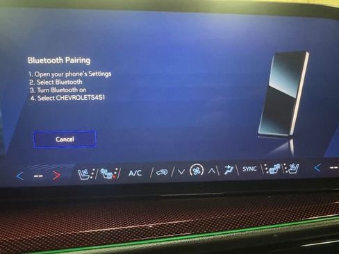 Used 2024 Chevrolet Traverse RS w/ LPO, Floor Liner Package image 25