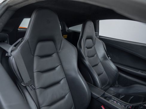 Used 2012 McLaren MP4-12C Coupe image 6