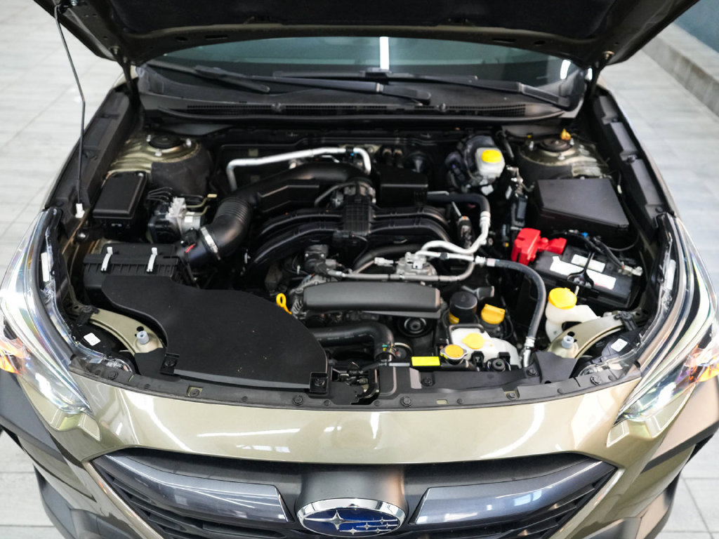 Used 2024 Subaru Outback Premium AWD/4WD image 38