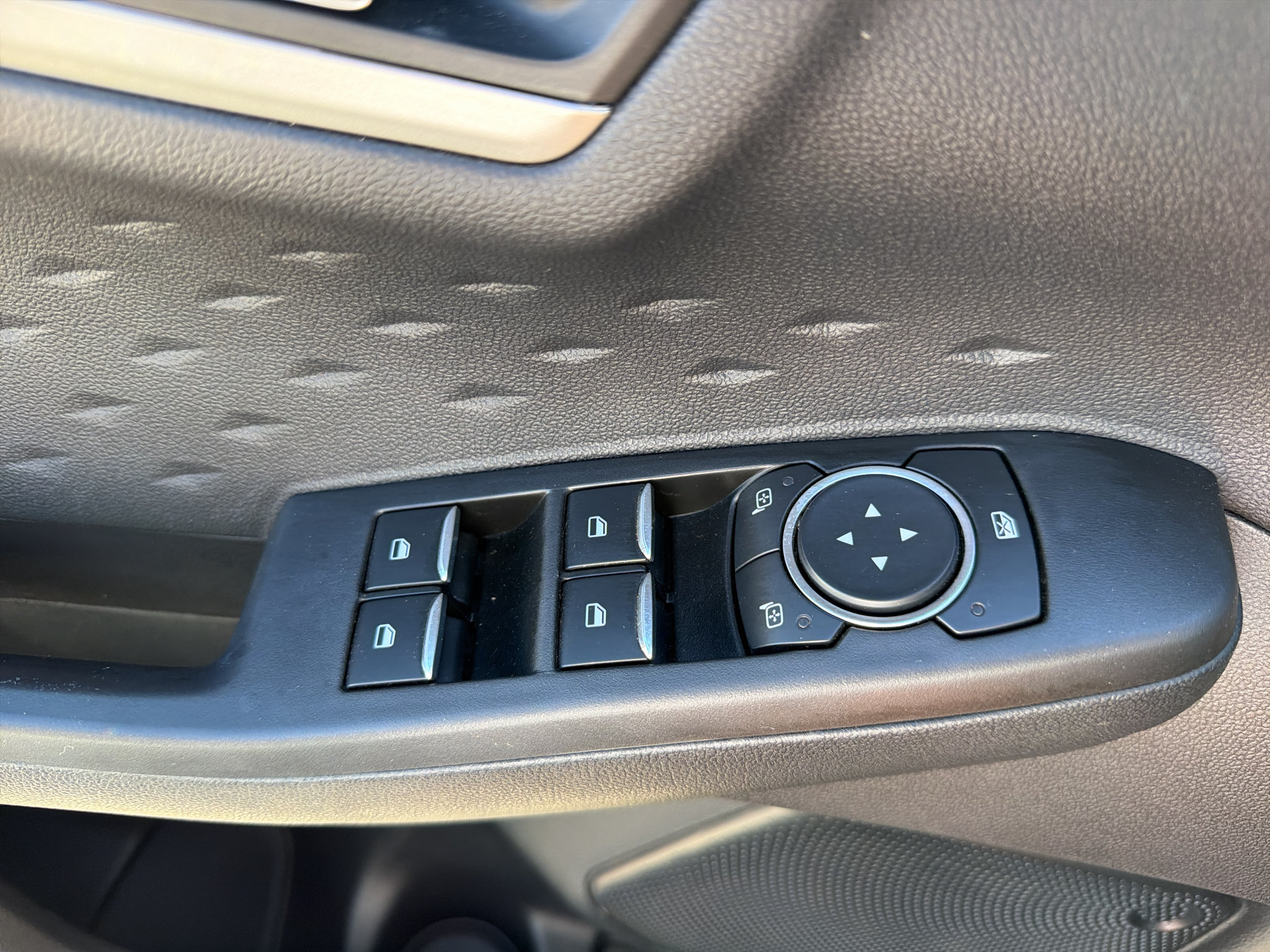 Used 2020 Ford Escape SE AWD/4WD image 21
