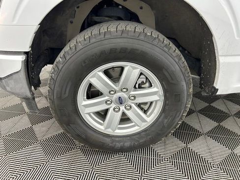 Used 2022 Ford F150 XLT w/ Trailer Tow Package image 6