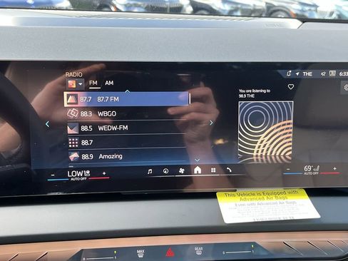 New 2025 BMW X3 xDrive30i w/ Convenience Package image 16