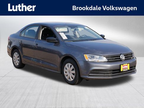 Used 2015 Volkswagen Jetta S FWD image 1