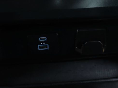 Used 2023 Ford F150 XL RWD image 41