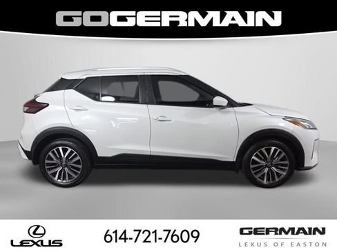 Used 2024 Nissan Kicks SV FWD image 7
