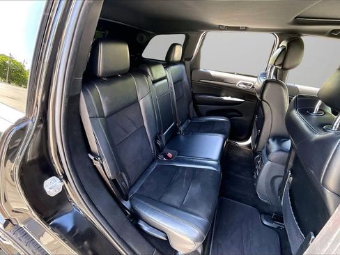 Used 2015 Jeep Grand Cherokee Altitude AWD/4WD image 25