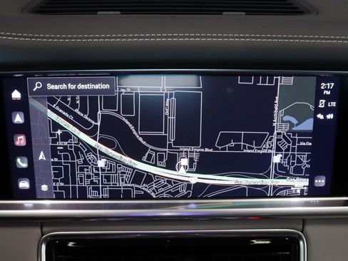 Certified 2022 Porsche Panamera image 20