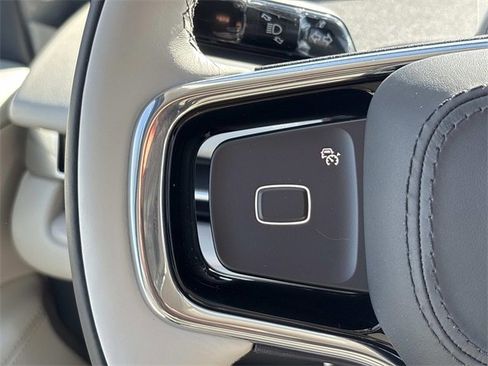 New 2025 Lincoln Navigator Reserve image 26