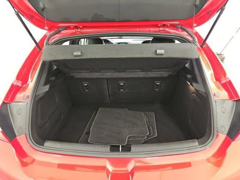 Used 2017 Chevrolet Cruze Premier FWD image 30