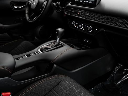 Used 2026 Honda HR-V Sport image 30