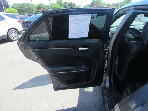 Used 2017 Chrysler 300 S w/ 300S Premium Group AWD/4WD image 11
