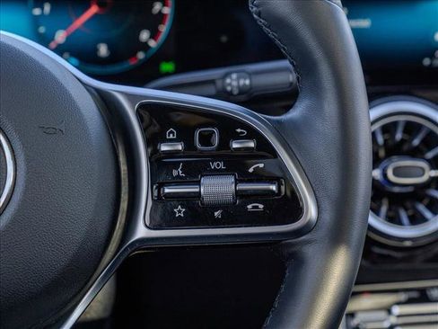 Certified 2023 Mercedes-Benz GLA 250 4MATIC image 29