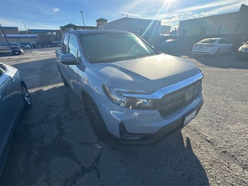 Certified 2025 Honda Ridgeline RTL+ image 2