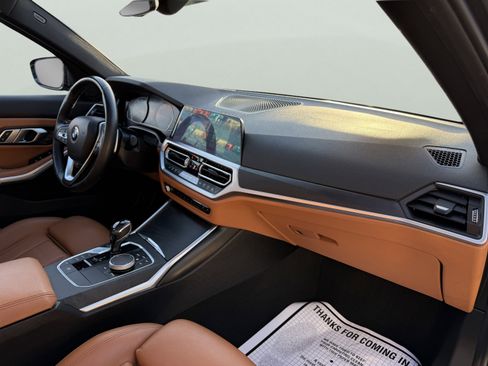 Used 2021 BMW 330i xDrive Sedan w/ Convenience Package image 41