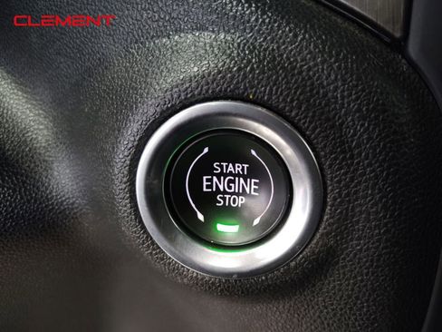 Used 2021 GMC Sierra 1500 AT4 image 18