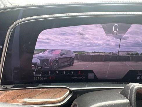 Used 2023 Cadillac Escalade Sport Platinum AWD/4WD image 9
