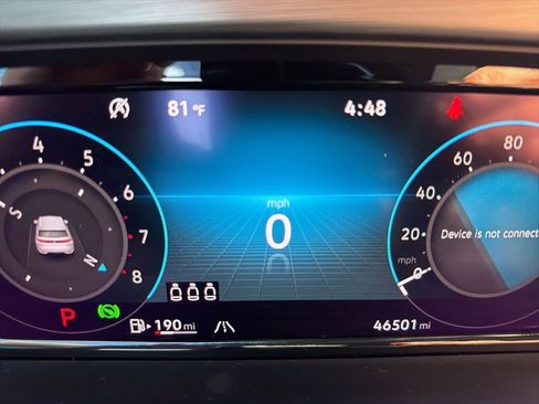 Used 2024 Volkswagen Atlas Cross Sport SE image 12