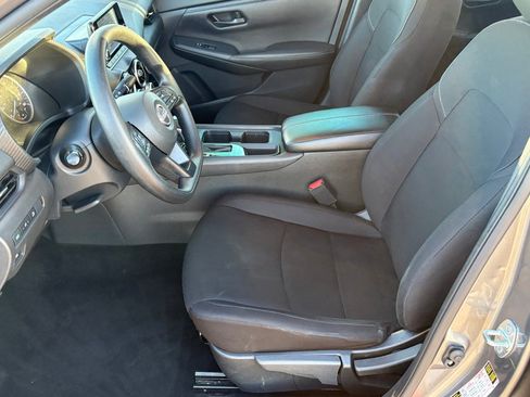 Certified 2024 Nissan Sentra S image 27