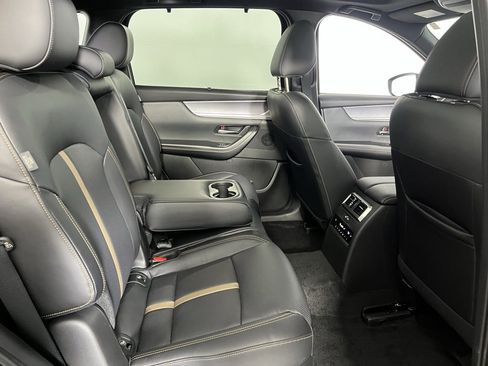 Used 2025 MAZDA CX-70 3.3 Turbo w/ Premium Plus Pkg image 31