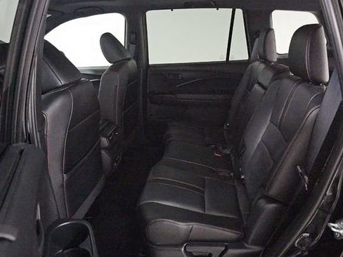 Used 2024 Honda Passport TrailSport image 13