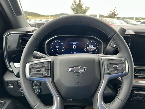 New 2026 Chevrolet Silverado 1500 RST w/ Z71 Off-Road Package image 23