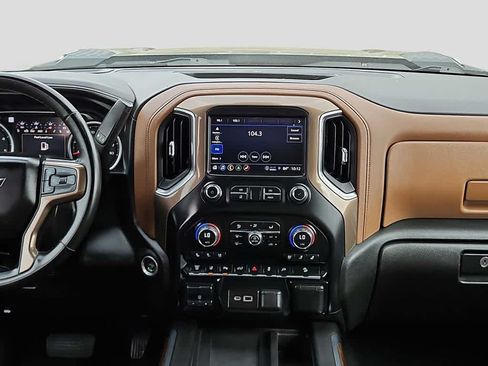 Used 2023 Chevrolet Silverado 2500 High Country w/ Safety Package II AWD/4WD image 14