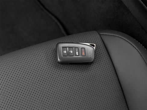 Used 2023 Lexus IS 300 w/ Comfort Package RWD image 38